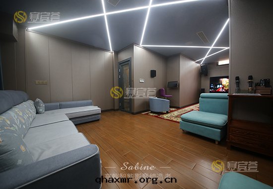 佛山(shān).三水(shuǐ)麗日(rì)天(tiān)鵝湖(hú)家(jiā)庭影院(yuàn)