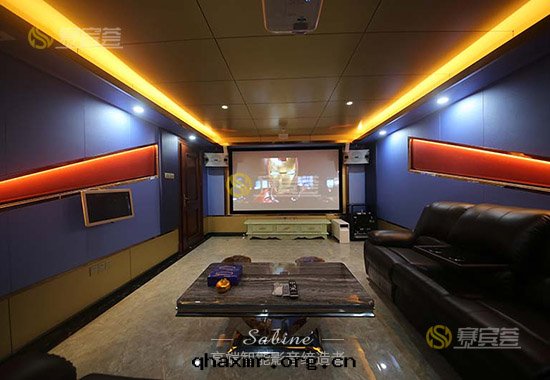 南(nán)莊綠(lǜ)島(dǎo)湖(hú).漣岸(àn)别墅多功能(néng)影音(yīn)室(shì)