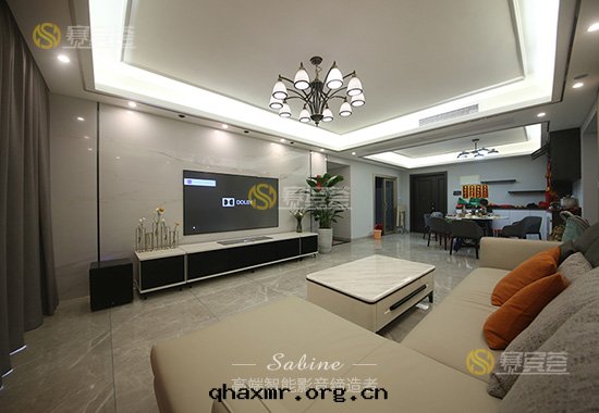 乐(lè)從保利拉菲客廳影院(yuàn)