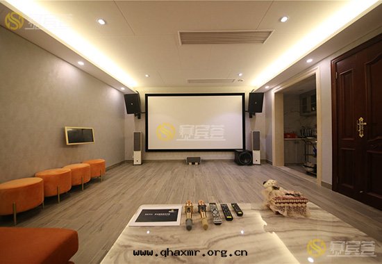 【華仕半山(shān)】的(de)私家(jiā)别墅